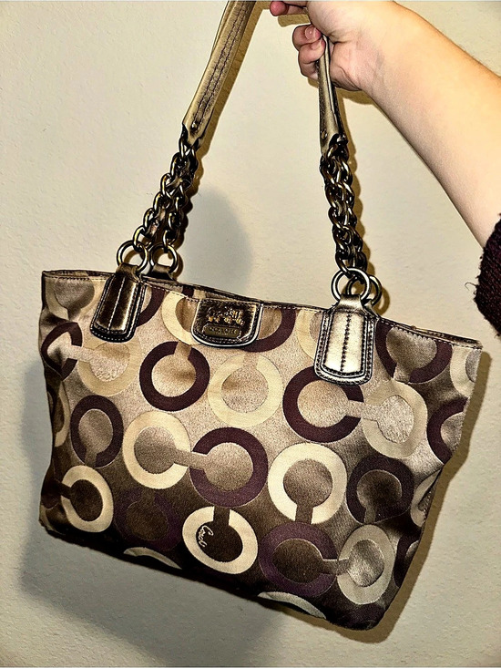 Coach Handbags - Coach Poppy Signature Glam Tote Logo Print Tote with Wristlet in Brown & Purple